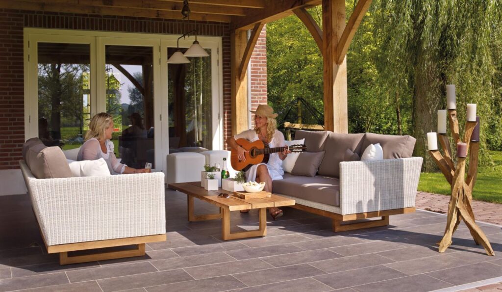 Outdoor area must be styled when selling your home